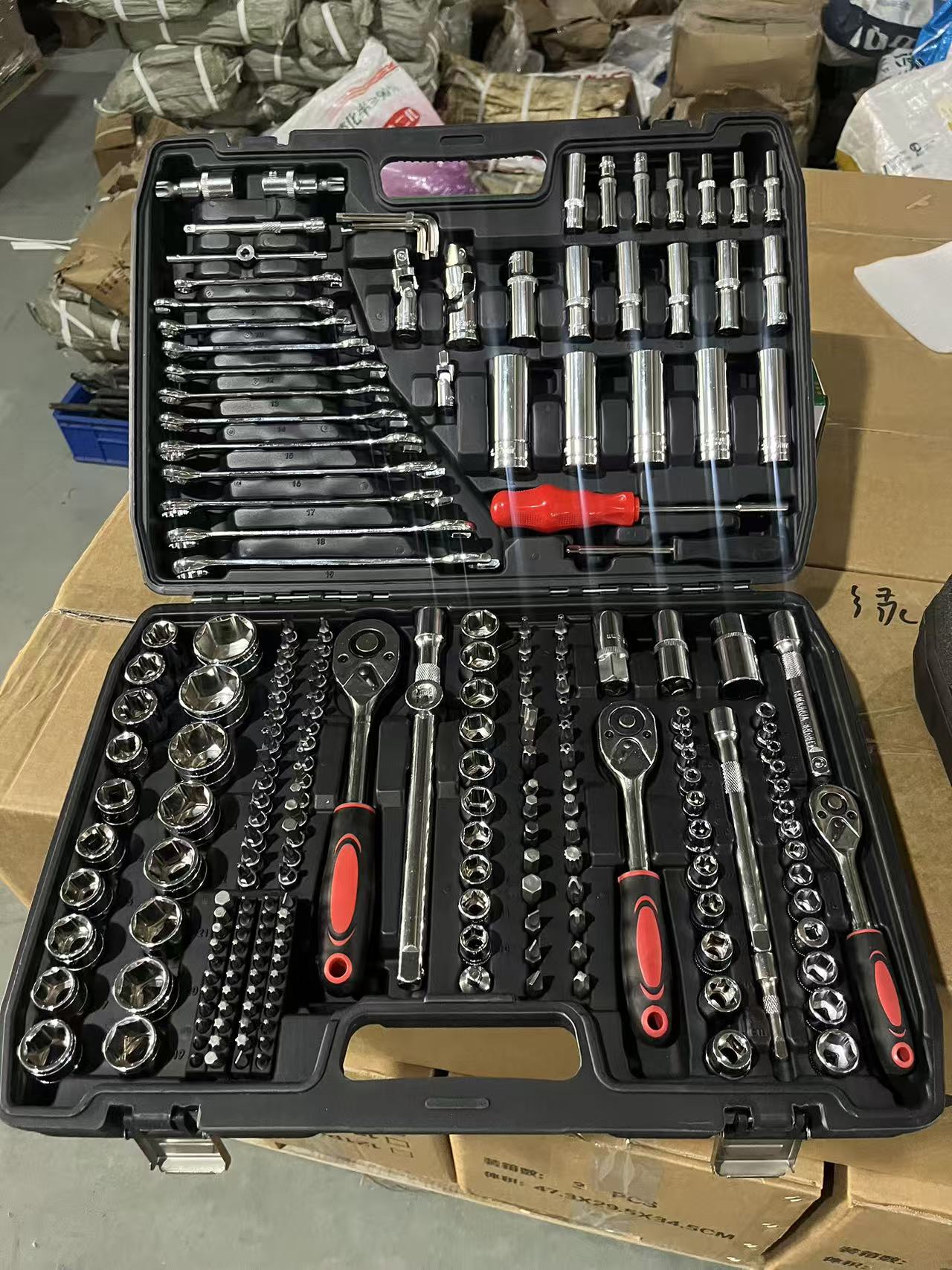 طقم أدوات إصلاح السيارات 216 ق - مراجعة Gardening Tools Kit وسعره